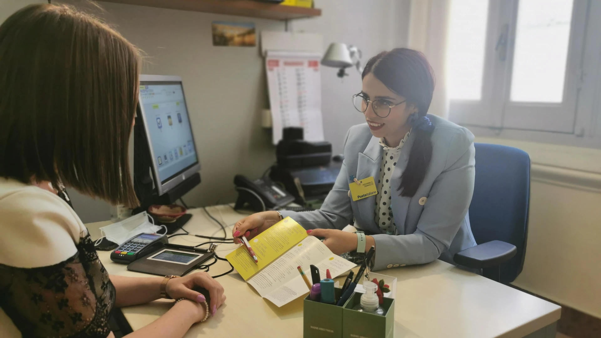 Poste Italiane: in Molise aperte le selezioni per consulenti finanziari.